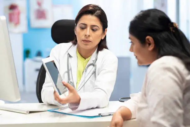 Organized clinical reference documents